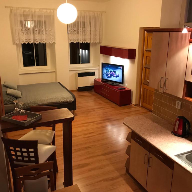 Ski & bike apartmány room 1